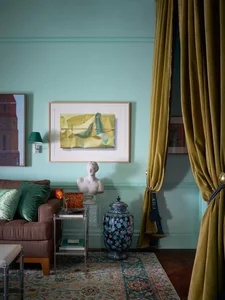 Top 2026 Living Room Trends: Discover Retro-Modern Interiors, Saturated Colors, and Sustainable Decor for a Personalized Home Space-6