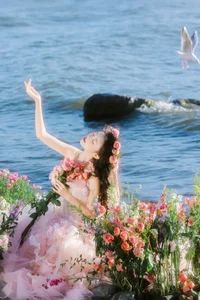 Ethereal Dali Seagull Season: Lu Li in a Pink Princess Dress - YiTuYu Art Language Vol.9308 Photography-5
