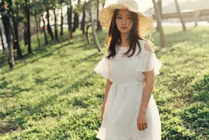 Xiao Ming Shines in Summer Sun: Pure Beauty of YiTuYu Vol.8801-1
