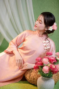 Elegant Muse in Pastel Pink Traditional Attire-1