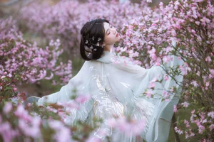 Elegant Portrait Photography: YiTuYu Art Language Vol.9326 Featuring Dang Chu Jiao Ren Jia Xiao Tian Tian-7
