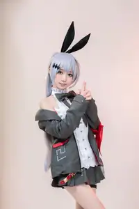 Discover the Allure of Coser Xiaomuceng Aya as Fn-57 Girls' Frontline-3