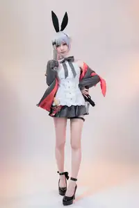 Discover the Allure of Coser Xiaomuceng Aya as Fn-57 Girls' Frontline-9