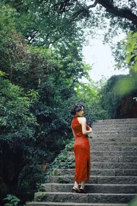 Elegant Red Cheongsam Fashion Photography: Wu Yu Cao Mei in Fushan Park | YiTuYu Art Language Vol.9329 Exclusive Collection-10