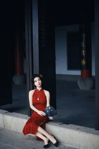 Elegant Red Cheongsam Fashion Photography: Wu Yu Cao Mei in Fushan Park | YiTuYu Art Language Vol.9329 Exclusive Collection-4