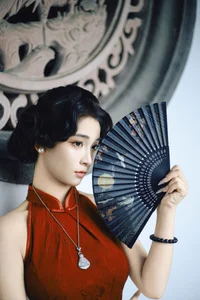 Elegant Red Cheongsam Fashion Photography: Wu Yu Cao Mei in Fushan Park | YiTuYu Art Language Vol.9329 Exclusive Collection-0