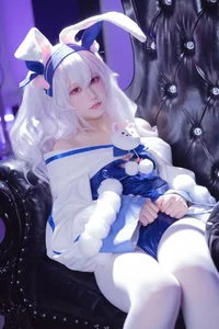 Dreamy Aesthetics: Coser lunananya as Laffey II from Azur Lane-8