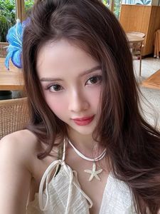 Hot Girl Le Ly Lan Huong: Seductive Beach Style Transformation Captivating All Eyes.-8