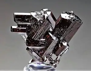 Explore Rutile: Mysterious Mineral with Unique Crystal Structure, Unexpected Applications-0