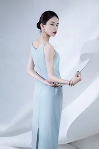 Captivating Grace: An Zi Ma Ma in YiTuYu Vol.9071 Art Language Collection-8