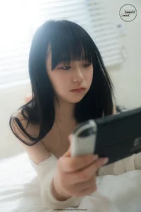 Soft Elegance: Visual Lens Hansae - The Curtains Vol.01 Portrait Art-16