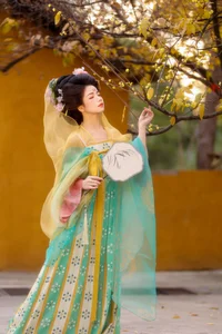 YiTuYu Art Language Vol.9276: Stunning Portrait Photography Featuring Xiao Du Tong Xue – 52 High-Resolution Artistic Images for Creative Inspiration-14