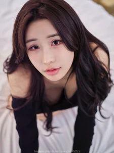 Dreamy Moments with YeonYu: An Ethereal Visual Journey-17