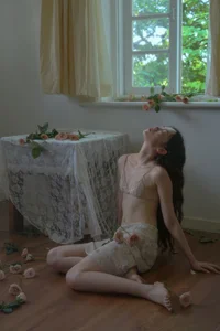 Elegant Indoor Portraiture: Cai Jing Fan in Art Language Vol.9304 – Aesthetic Private Room Photography Collection-1