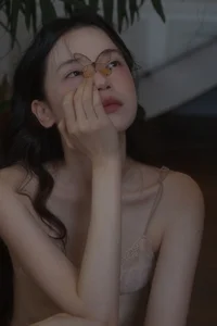 Elegant Indoor Portraiture: Cai Jing Fan in Art Language Vol.9304 – Aesthetic Private Room Photography Collection-3