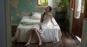 Cinematic Elegance: An Emotional Indoor Journey with Cai Jing Fan-3