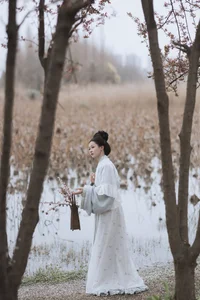 Elegant Black Fashion Portraiture: YiTuYu Art Language Vol.9142 Featuring Model Peng - 39 High-Quality Aesthetic Photography Captures-4