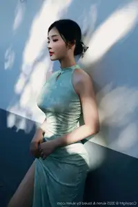 Nan Qiao: Graceful Charm in Jade Green Cheongsam - XiuRen No.10538 Collection-43