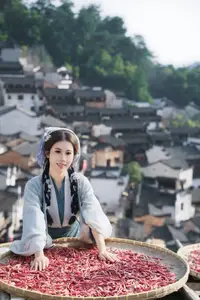 Cui Xiao Li: Alluring Traditional Charm in YiTuYu Vol.8774-16