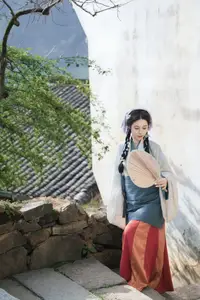 Cui Xiao Li: Alluring Traditional Charm in YiTuYu Vol.8774-10