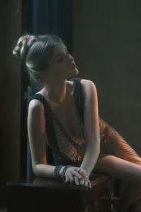 Artistic Photography Collection Vol.9231 ALBINA by Art Language: Sun-Drenched Portraits Featuring Windmill Jasmine and Elegant Aesthetic Scenes-0