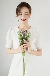 Zhou Xu Xu: Pure Beauty with Flowers in the Enchanting YiTuYu Vol.8758 Collection-14