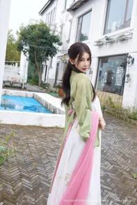 Ethereal Elegance: Capturing the Timeless Grace of Yin Tian Tian Sunny in Shanghai-30