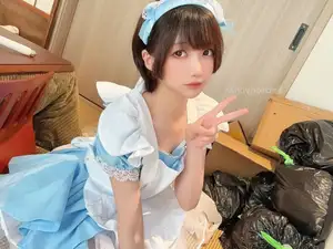 Coser NAGISA: Captivating Maid Cosplay in Exclusive Part04 Collection - Discover Her Enchanting Beauty-15