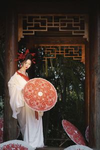 YiTuYu Vol.8303: Shi Mian Mian Bao Xie Captures Traditional Asian Elegance-27