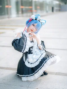 Dreamy Rem Cosplay by Coser Hana at Firefly Festival Part02-7