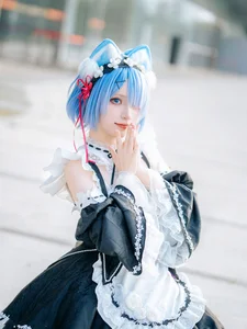 Stunning Rem Cat Maid Cosplay by Hana at Firefly Animation Carnival – Re:Zero Inspired Anime Photoshoot-34