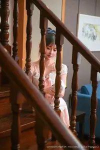 Discover Yan Tian Kitty's Enchanting Beauty in XiuRen No.10730: A Sweet & Captivating Photoshoot-47