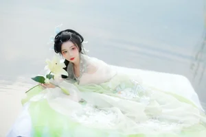 Elegant Portrait Photography: Art Language Vol.9110 Featuring Model Qi Luo Sheng De Xiao Su Su – Stunning Artistic Fashion Collection-9