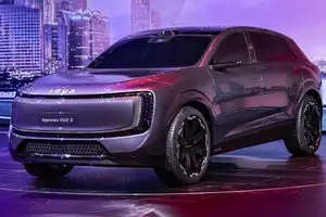 View: AUDI E SUV Electric – Impressive 671 HP Power, 700km Range Unveiled-1