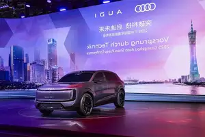 View: AUDI E SUV Electric – Impressive 671 HP Power, 700km Range Unveiled-8
