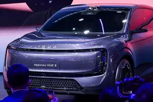 View: AUDI E SUV Electric – Impressive 671 HP Power, 700km Range Unveiled-4