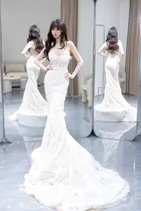 Yue Er Yue Er Shines in Pristine Wedding Gown: Captivating XiuRen No.10663 Collection-1