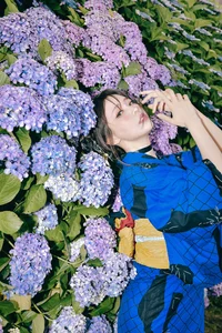 Atmospheric Rainy Season Black Cat Cosplay by Ely (ElyEE子) – Aesthetic Nekomimi Inspired Indoor Photography and High-Quality Digital Content-20