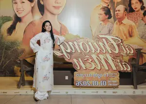The Face Vietnam 2018 Runner-up Dazzles in Elegant Ao Dai at "Ai Thuong Ai Men" Film Premiere-0