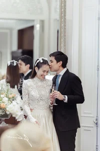 Ageless Beauty: The Inspiring Life and Elegant Wedding of Thailand’s Iconic Transgender Queen Nong Poy-4