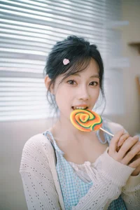 Nan Yi in Art Language Vol.9289: Elegant Light Blue and White Summer Fashion Portrait Collection-19