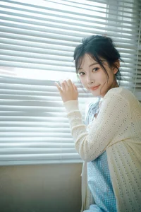 Nan Yi in Art Language Vol.9289: Elegant Light Blue and White Summer Fashion Portrait Collection-29