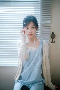 Nan Yi in Art Language Vol.9289: Elegant Light Blue and White Summer Fashion Portrait Collection-15