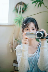 Nan Yi in Art Language Vol.9289: Elegant Light Blue and White Summer Fashion Portrait Collection-18