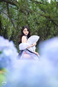 Modern Red Ao Dai: Elegant Vietnamese Traditional Dress with Floral Embroidery for Lunar New Year and Cultural Celebrations-0