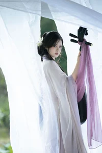 Artistic Portrait Photography: San Ye Jiang Jiang in YiTuYu Art Language Vol.9386 – Elegant Aesthetic and Cinematic Visuals-22