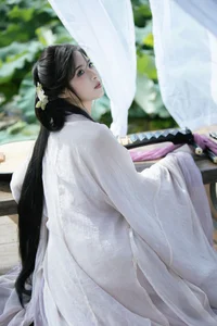 Artistic Portrait Photography: San Ye Jiang Jiang in YiTuYu Art Language Vol.9386 – Elegant Aesthetic and Cinematic Visuals-31