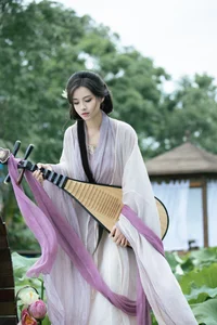 Artistic Portrait Photography: San Ye Jiang Jiang in YiTuYu Art Language Vol.9386 – Elegant Aesthetic and Cinematic Visuals-28