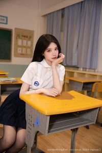 XiuRen No.10287 Bu Ding WOW: Elegant Schoolgirl in JK Uniform, Charming Classroom Pose-0