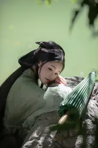 YiTuYu Vol.8832: Yi Ming's Poetic Grace by the Pond, Ancient Beauty in Nature-26